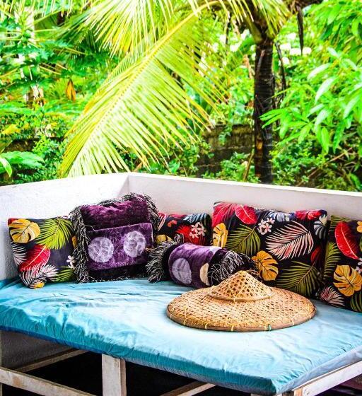 פנסיון Mommy House Unawatuna Nalaka