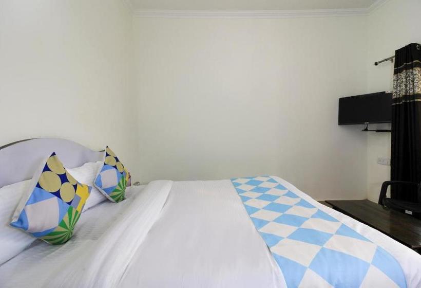 פנסיון Oyo Home 70640 Decent Cottage Padampuri