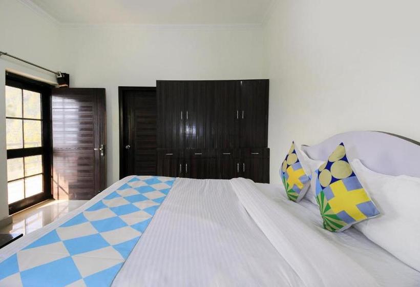 פנסיון Oyo Home 70640 Decent Cottage Padampuri