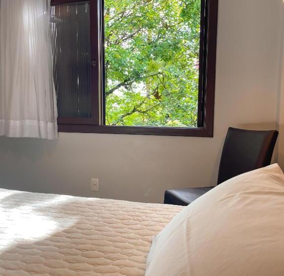 펜션 Pousada Das Araucarias