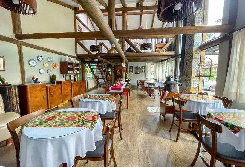 펜션 Pousada Das Araucarias