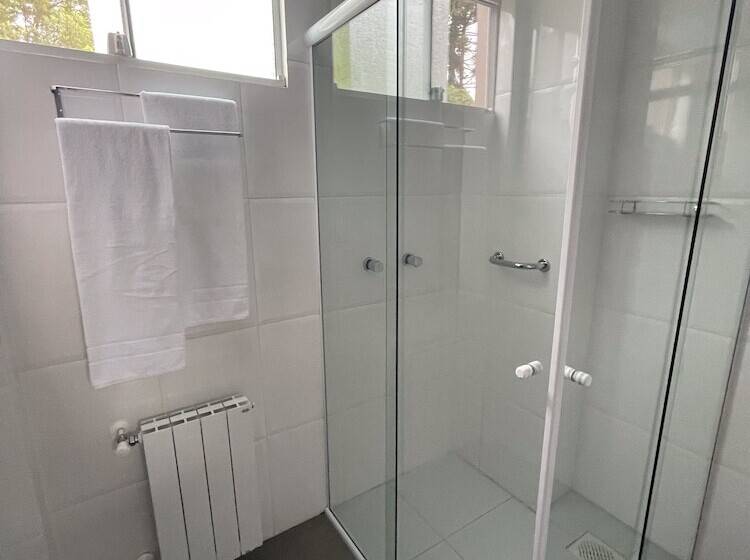 펜션 Pousada Das Araucarias