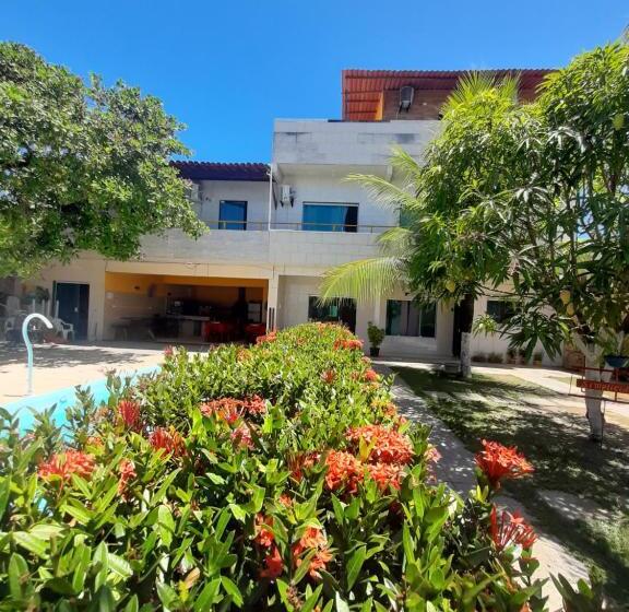 ペンション Pousada Canaã