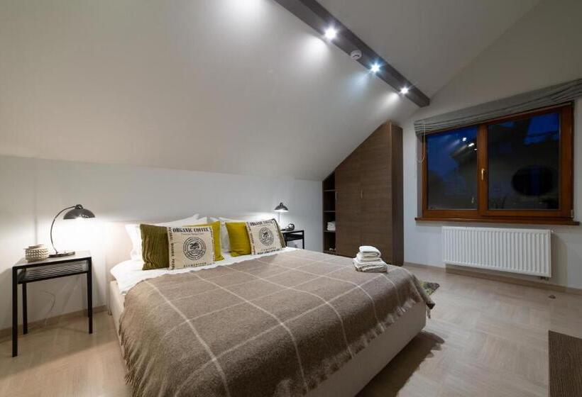 پانسیون Rasos Vila