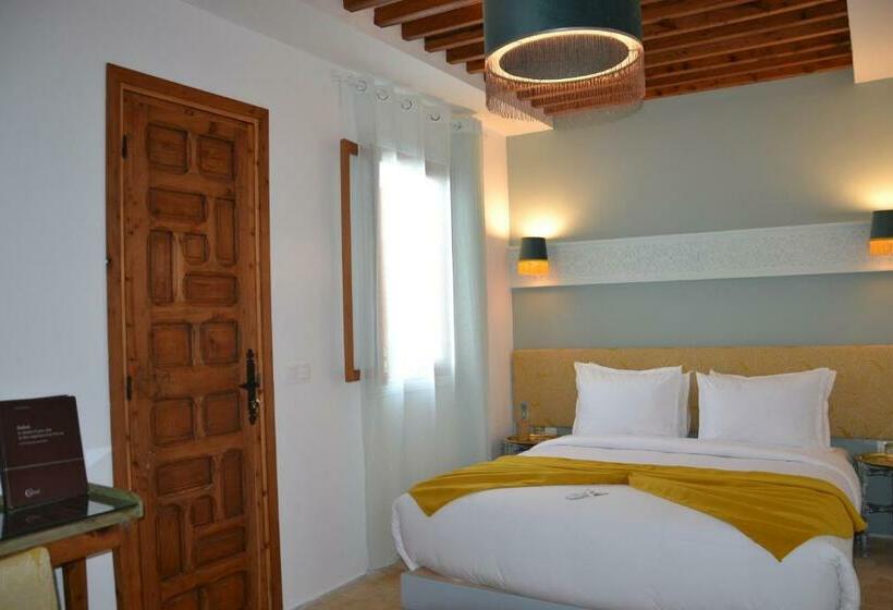 پانسیون Riad Louane