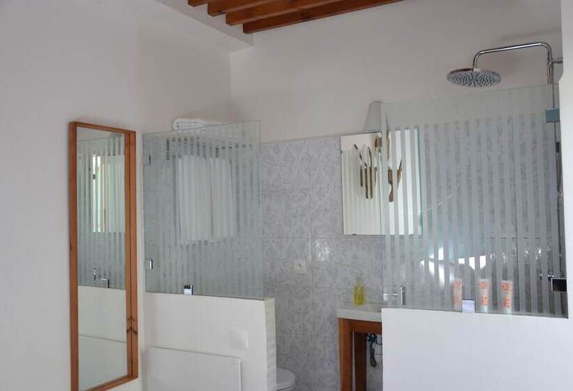 پانسیون Riad Louane