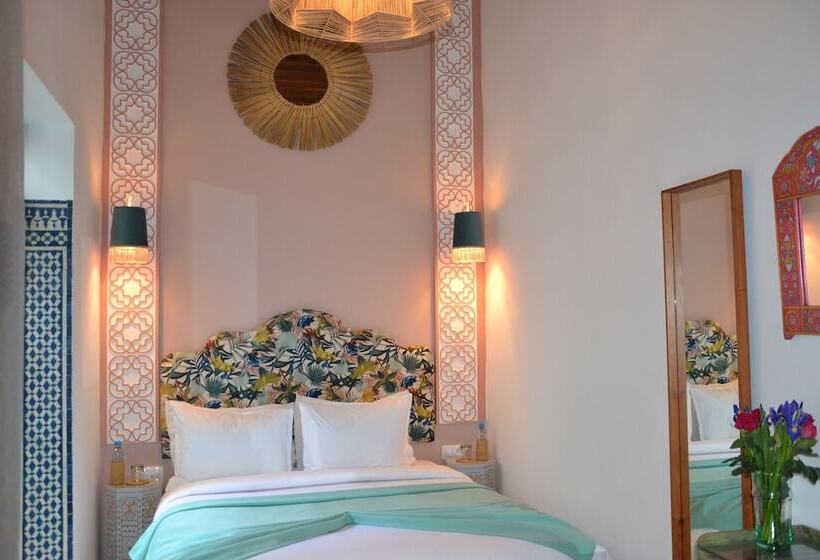 پانسیون Riad Louane