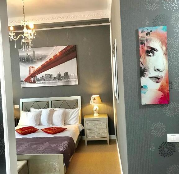 بنسيون Vila 18 Hotel Boutique