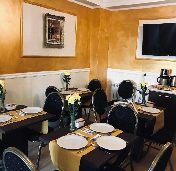 بنسيون Vila 18 Hotel Boutique