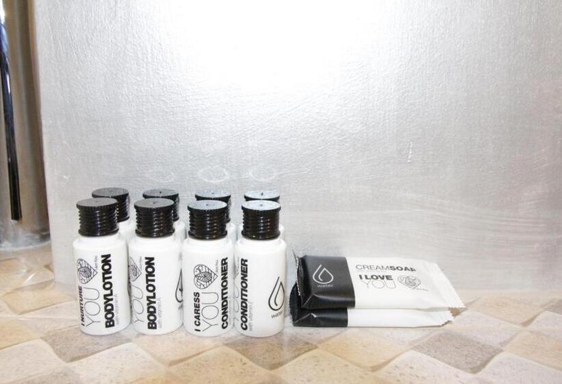 بنسيون Vila 18 Hotel Boutique