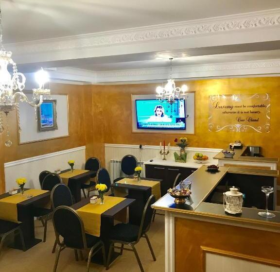 بنسيون Vila 18 Hotel Boutique