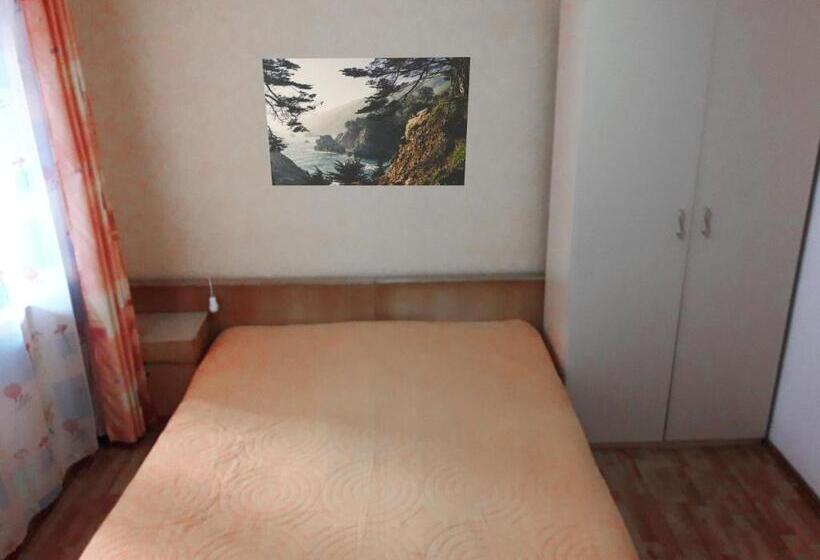 بنسيون Vila Efor