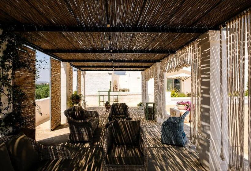 استراحتگاه Masseria D'erchia