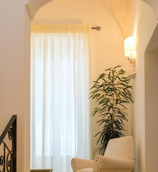 استراحتگاه Masseria D'erchia