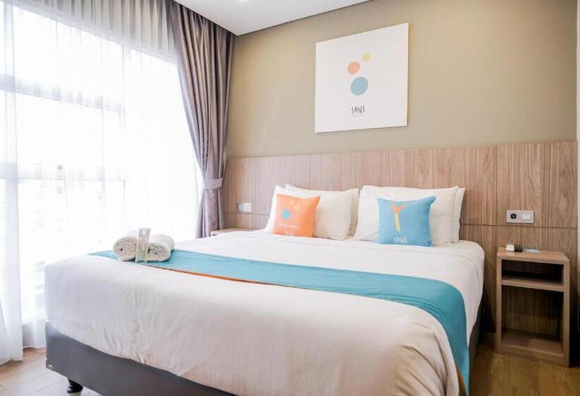 Sans Hotel Puri Indah Jakarta