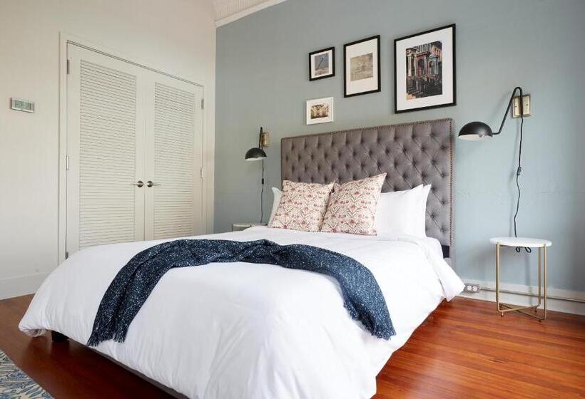 Sonder The Broughton