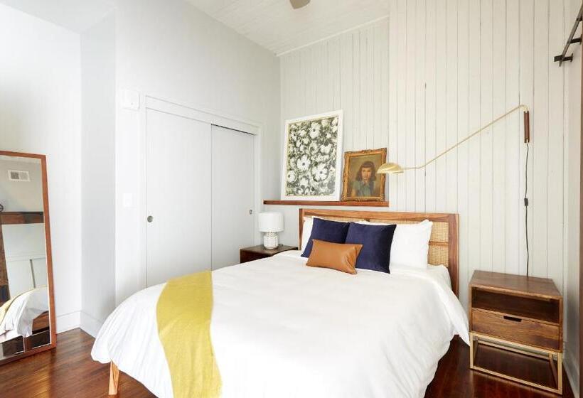 Sonder The Broughton