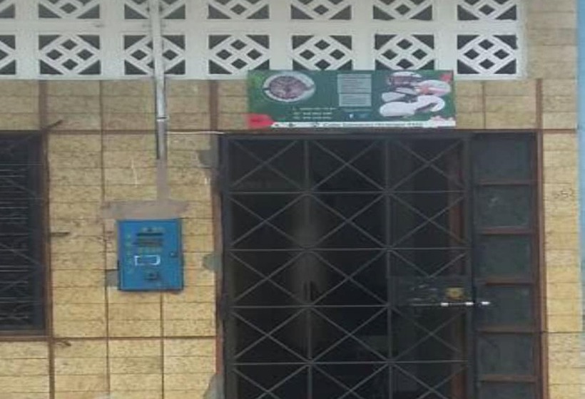 هاستل Urcututo House Iquitos