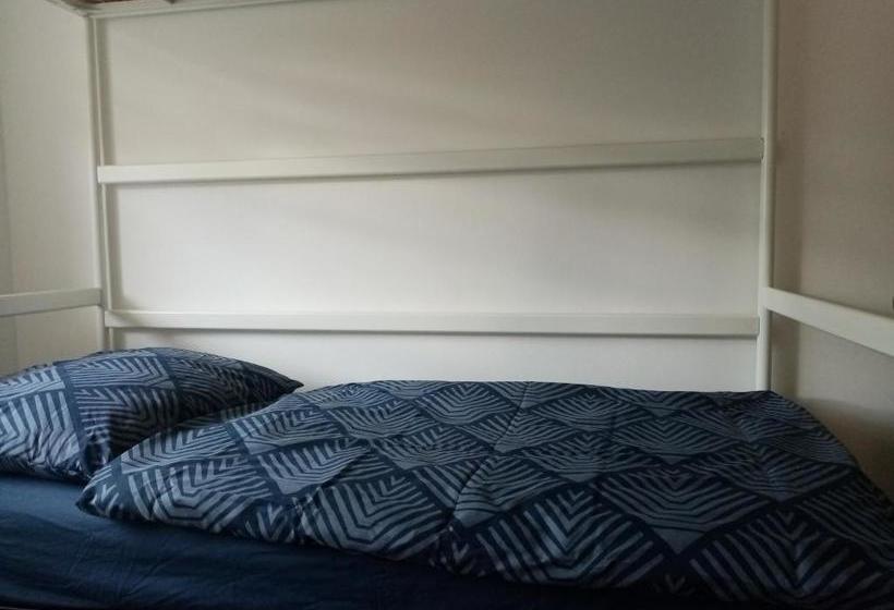 호스텔 Apartmany Jan Becher