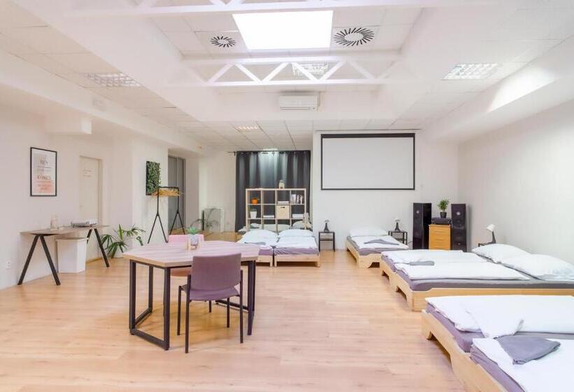 Общежитие Internesto Brno