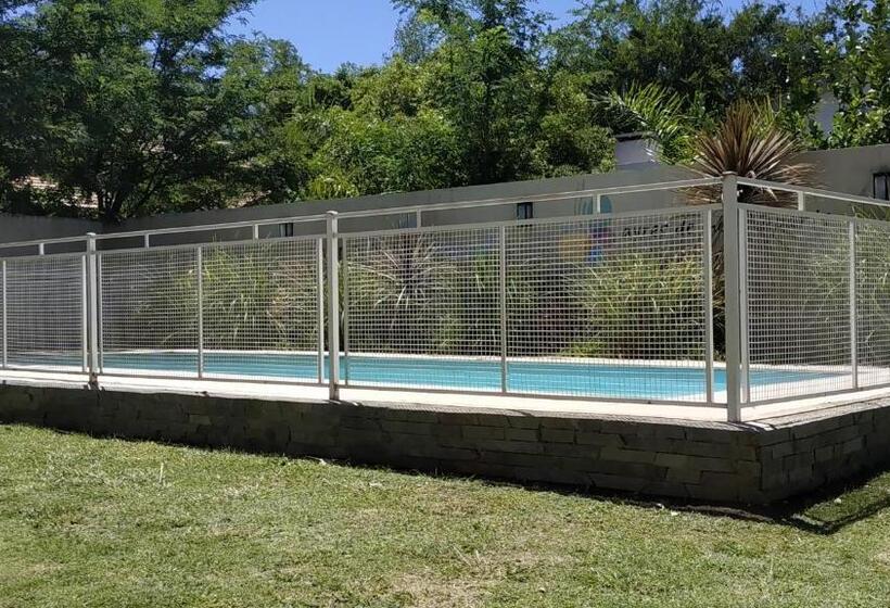 Ayres De Merlo Aparts