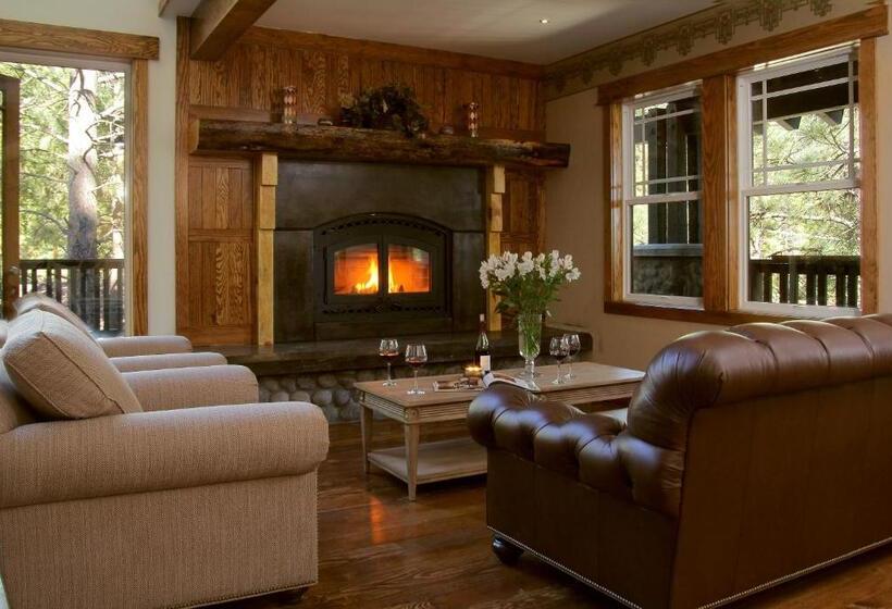 민박 The Grand Idyllwild Lodge