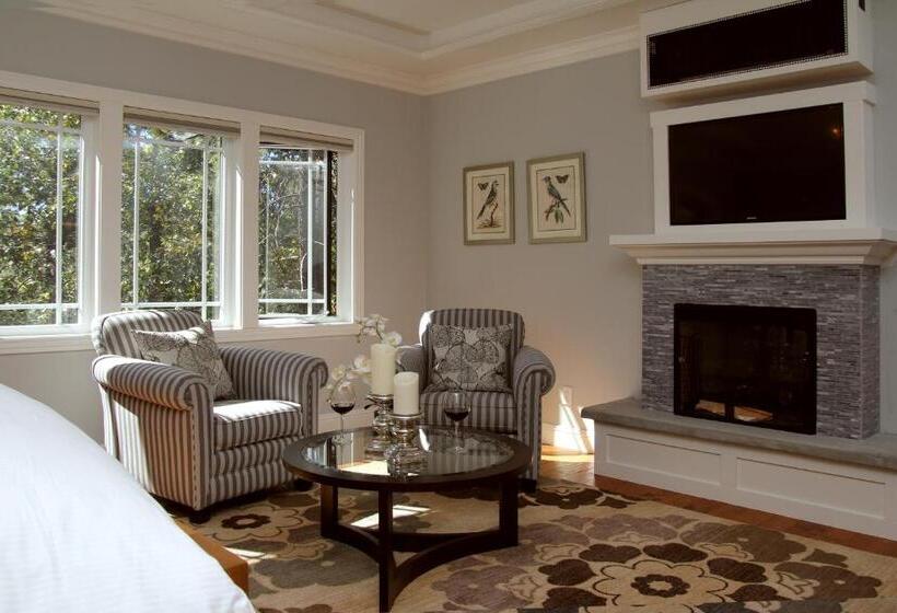 민박 The Grand Idyllwild Lodge