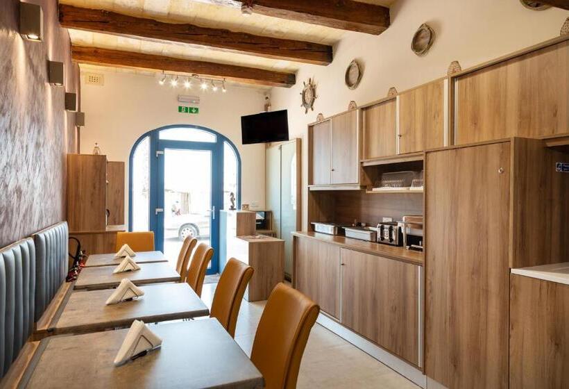 تختخواب و صبحانه The Shipwright S Lodge