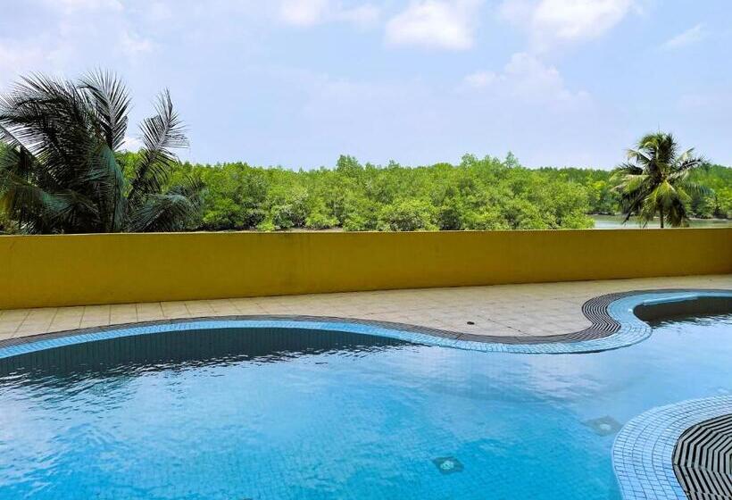 Dindings Pantai Desair Apartment By Dpd