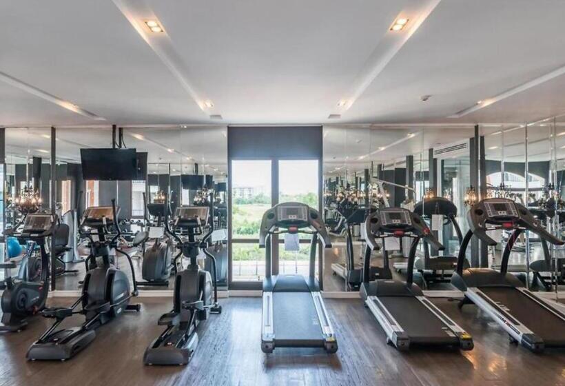 Espana Resort Pattaya