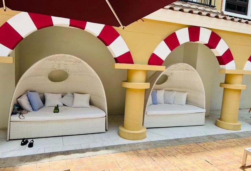 Espana Resort Pattaya