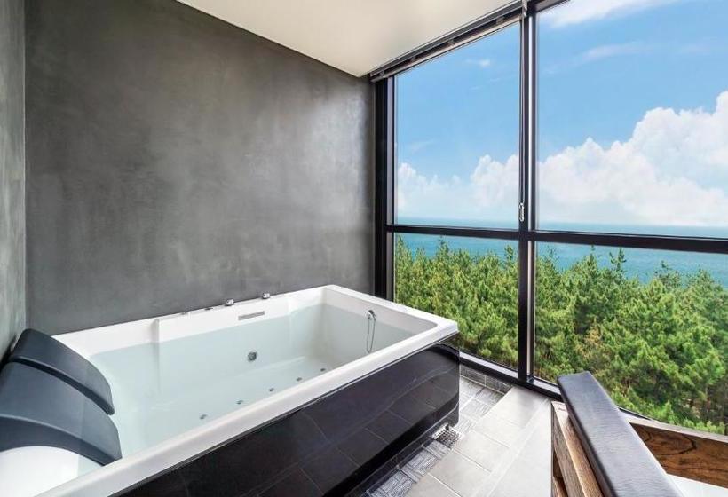 Gangneung Little Prince Spa Pension