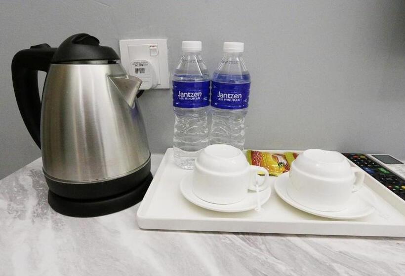 ホテル 99 Sepang Klia