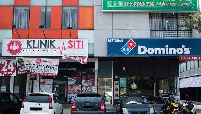 ホテル 99 Sepang Klia