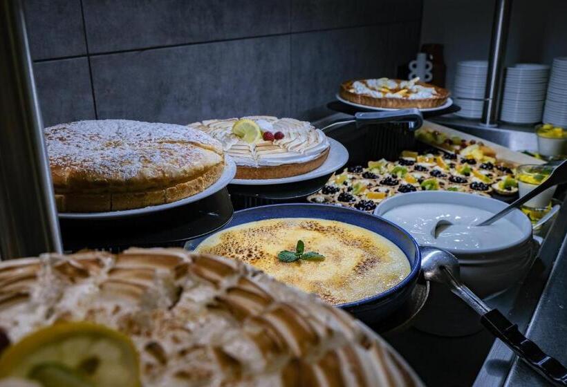 Отель Belambra Clubs Arc 1800 Hôtel Du Golf