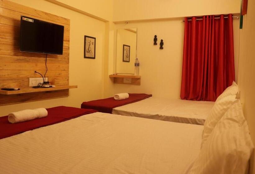 فندق Grand Suites Srirangam