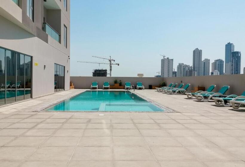 هتل The Spot Residence