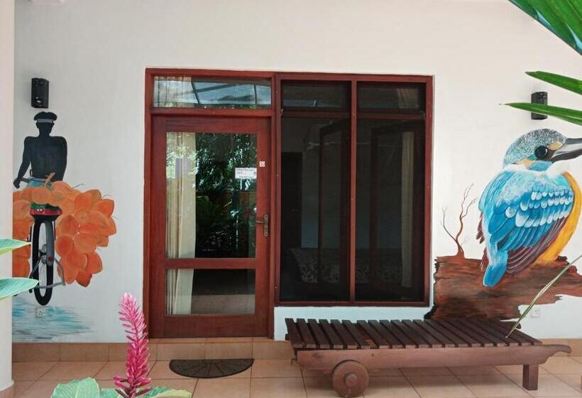 فندق Villa Bentota River View