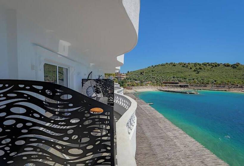 فندق Villa Juna Beach