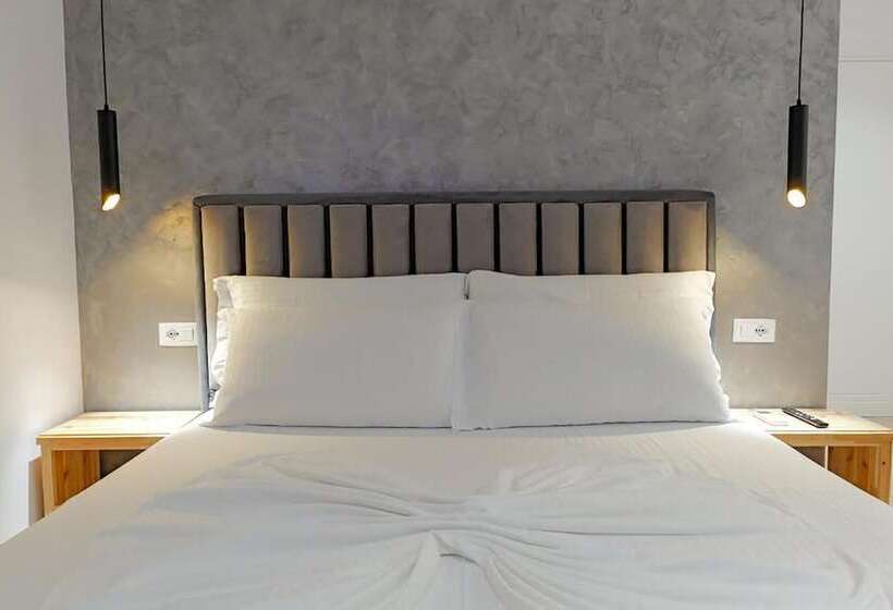 فندق Villa Juna Beach