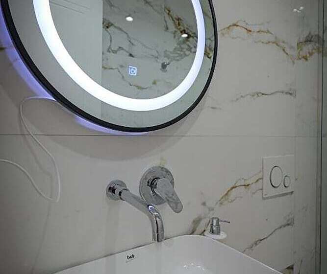 فندق Villa Juna Beach