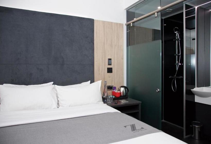 The Z Hotel Trafalgar