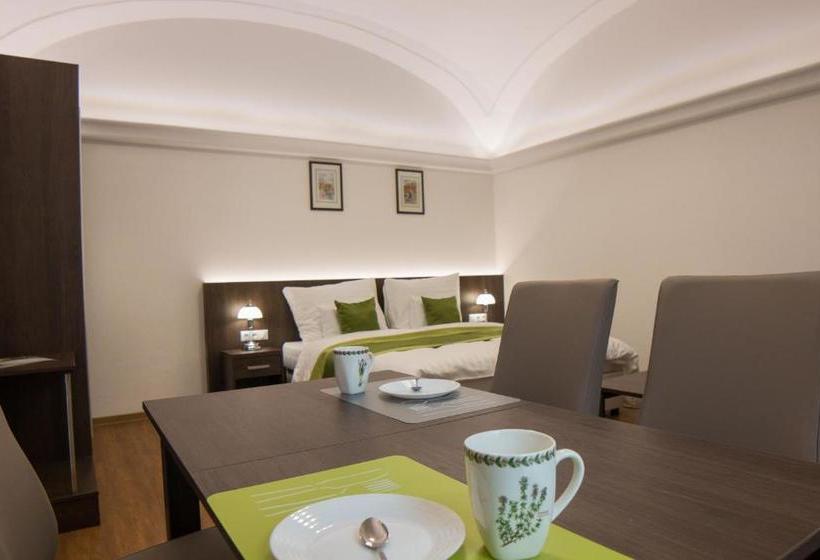 Mecset Apartman