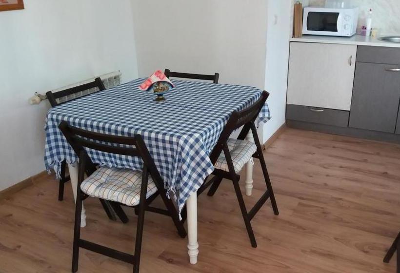 پانسیون къща за гости Dani Dream