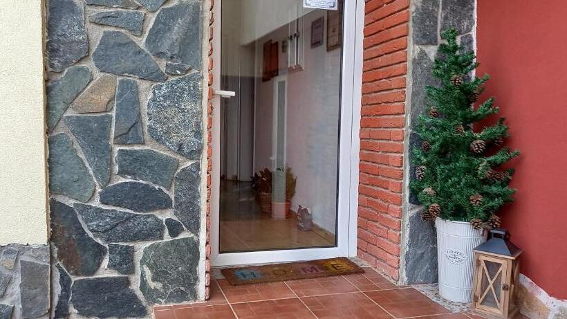 پانسیون къща за гости Dani Dream