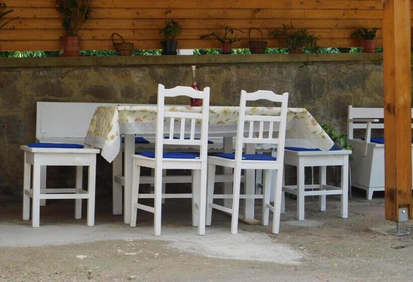 Пансион Boutique Vendégház Vidéki Idill Noszvaj