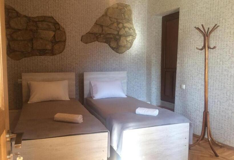 پانسیون Guesthouse Litoros