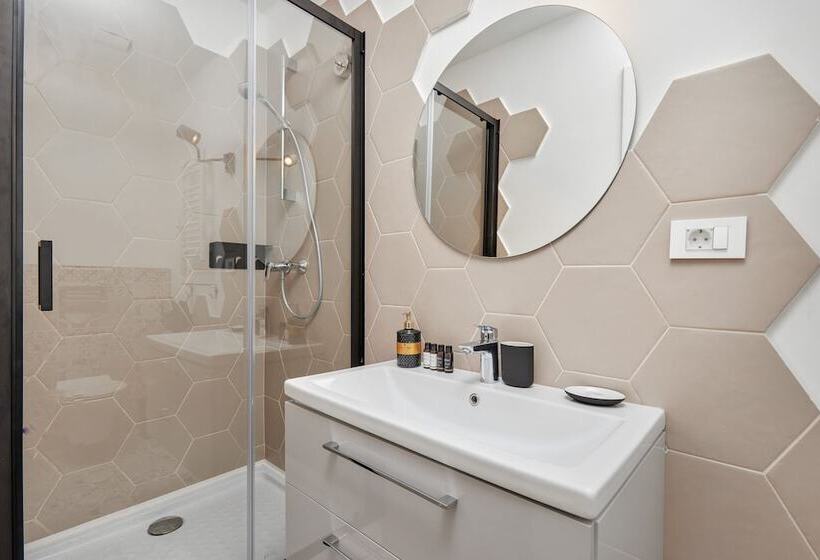 پانسیون Kotor Nest