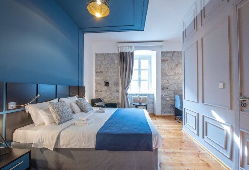 پانسیون Kotor Nest