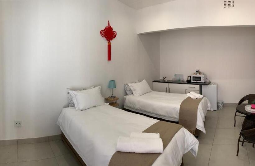 بنسيون One More Nap Self Catering